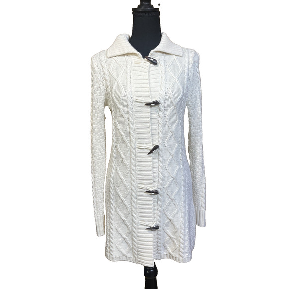 L.L. Bean Sweaters - LL Bean Wool Blend Cardigan Cable Knit Fisherman Toggle Button Size Medium